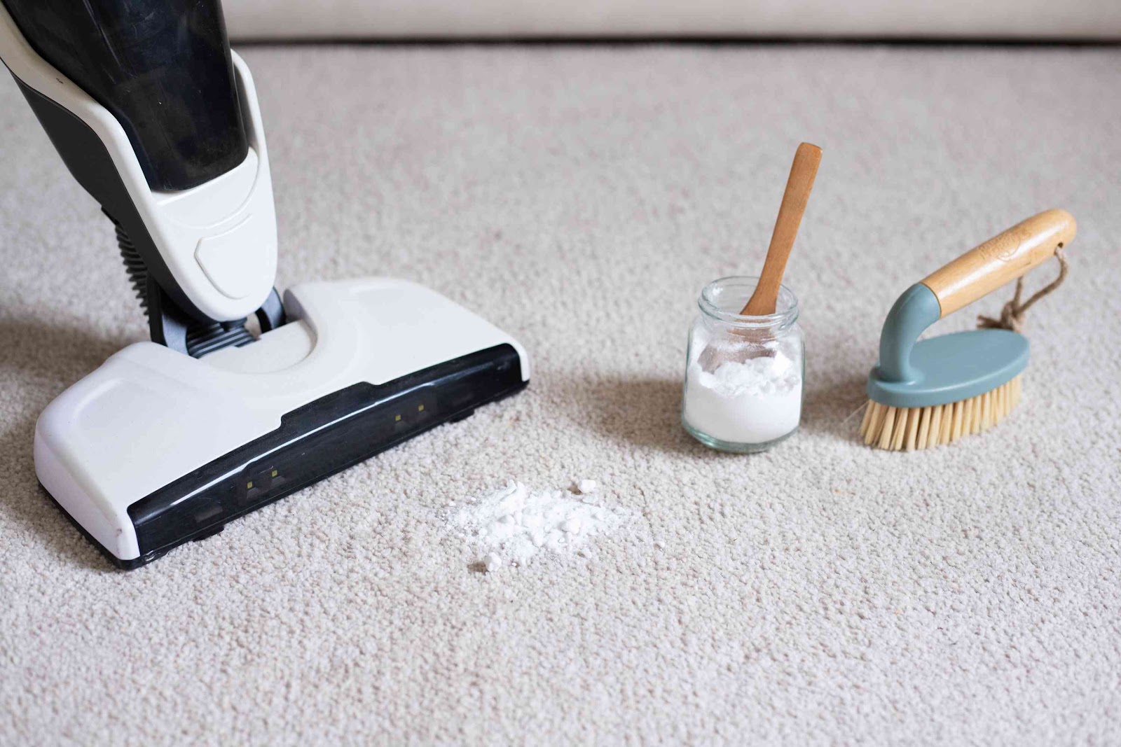 How to Clean a Rug With Baking Soda​: Easy & Effective Steps